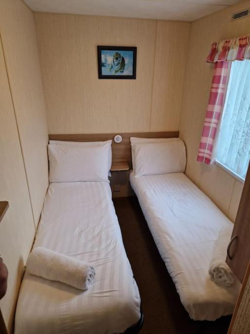 Homely 3 Bed Van @ Weymouth Bay Exterior photo